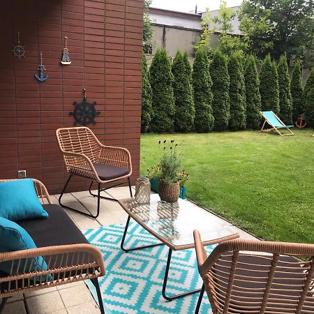 Apartament Turkus Z Ogrodem Kołobrzeg Buitenkant foto